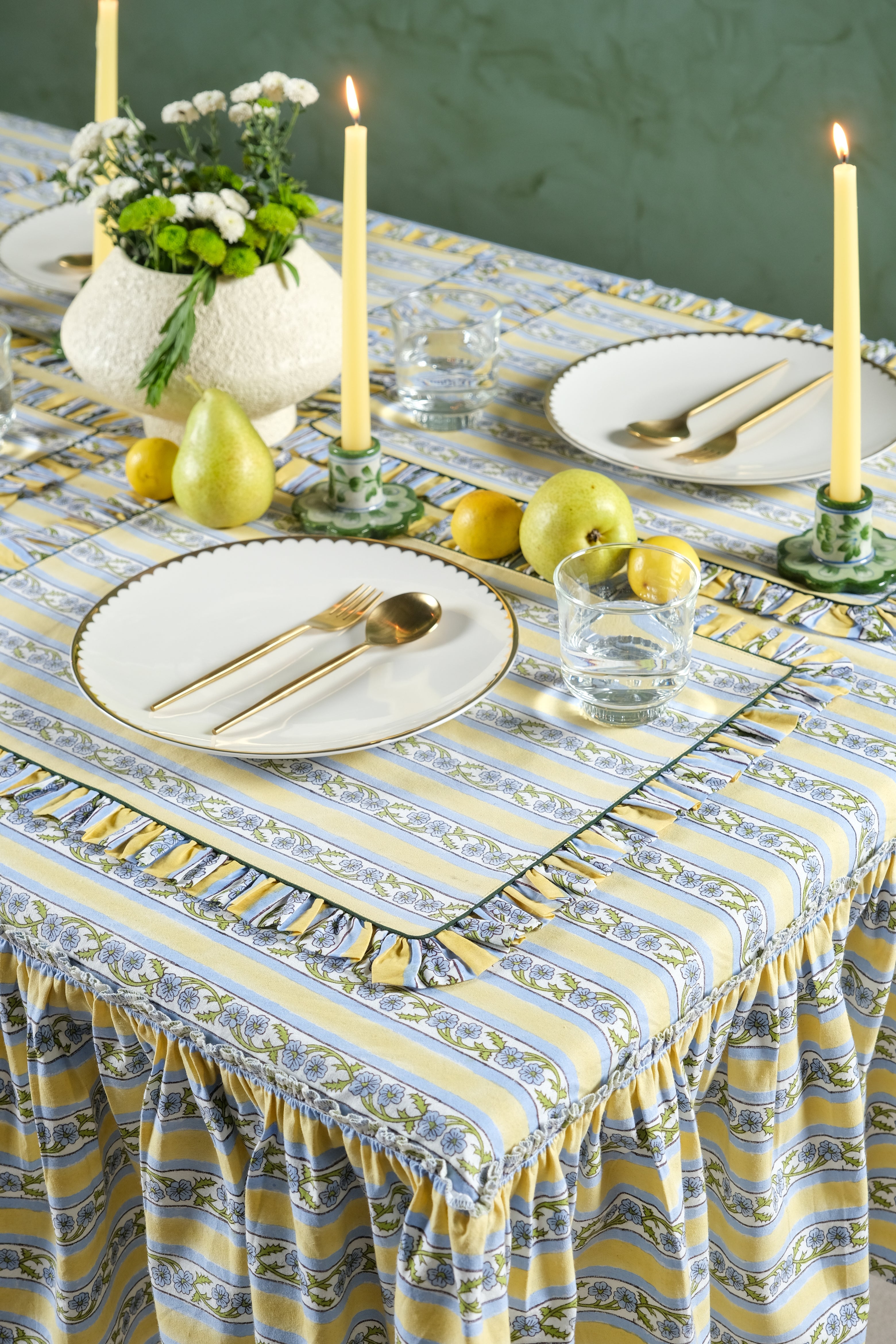 Dining & Entertaining