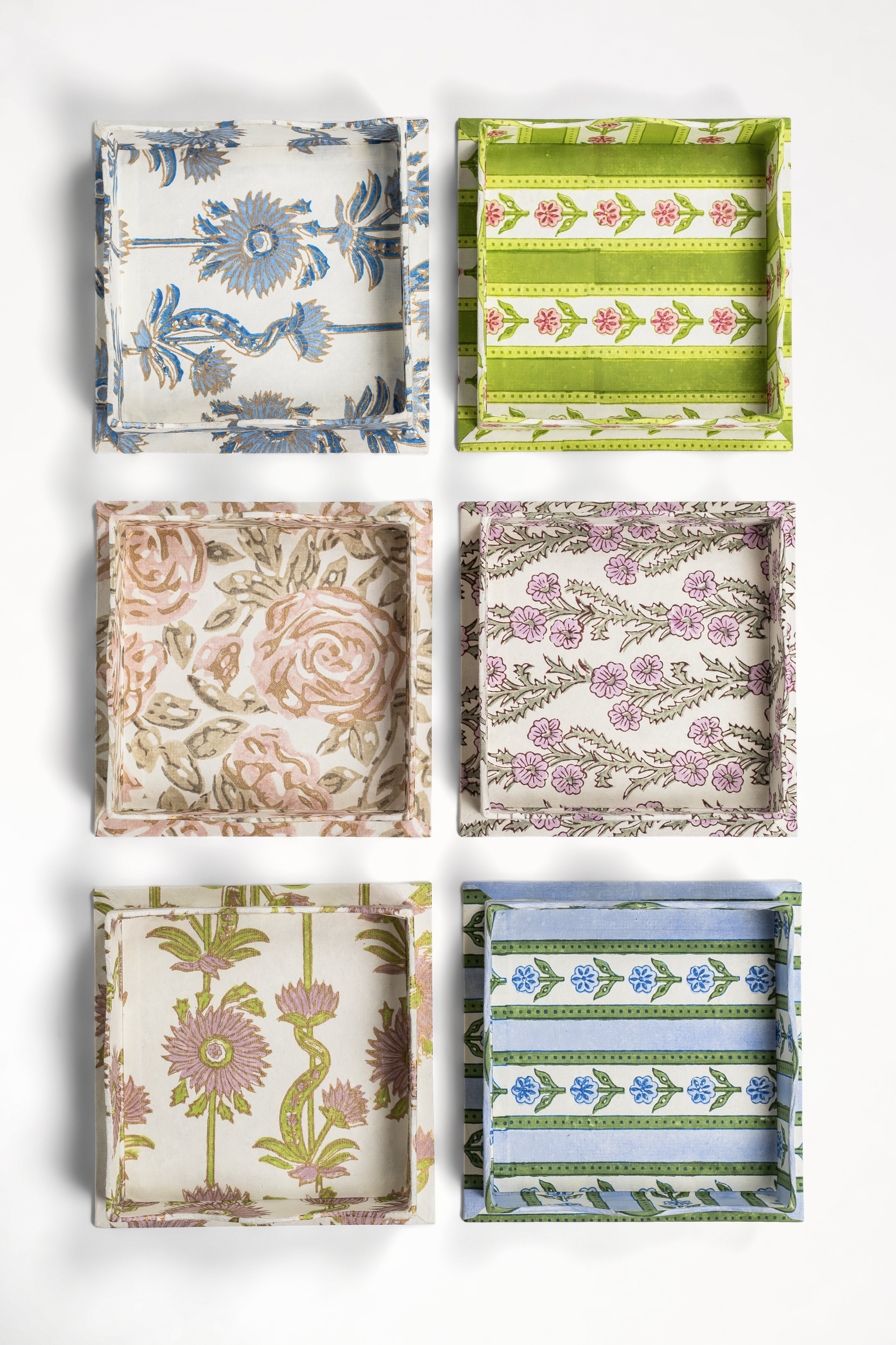 Rose garden patterned nesting square trays collection